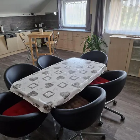 Andrea Apartament *